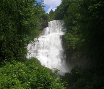 cascade du herisson Jura